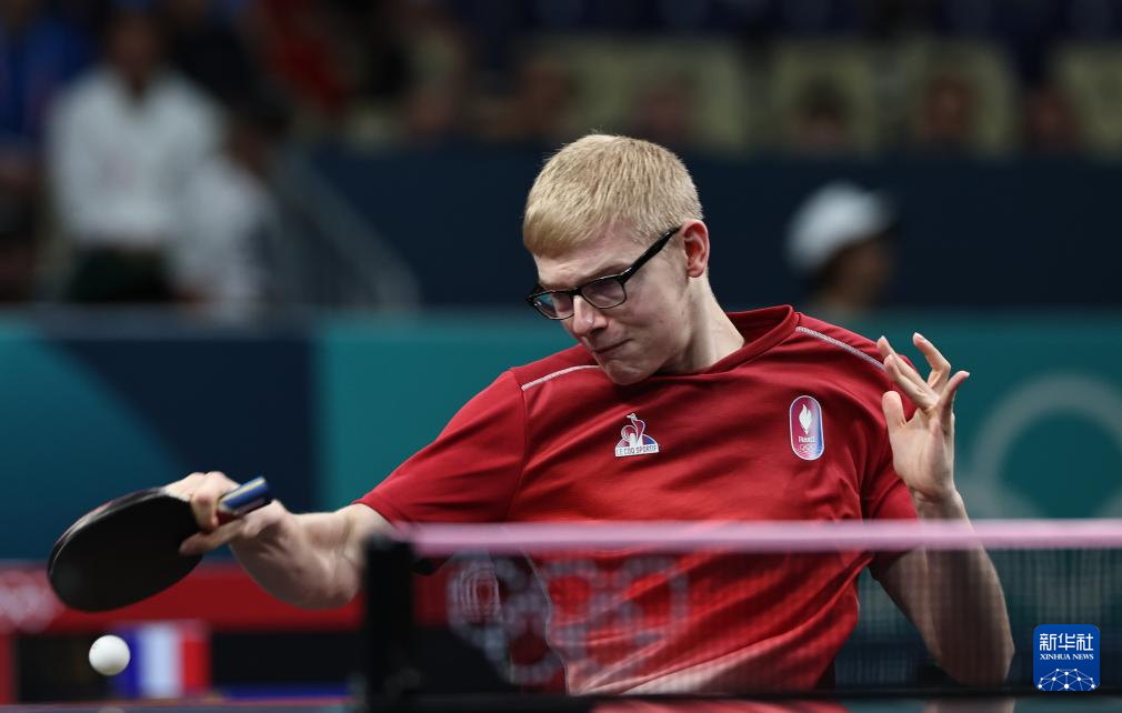 压制对手追 压制对手追