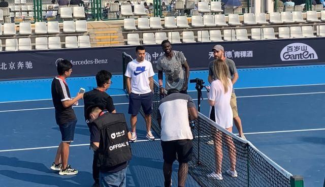 团队在参赛 团队在参赛